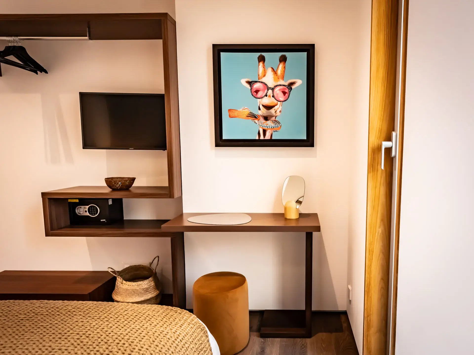 Intérieur de la dépendance chambre double - Villa Azaitu