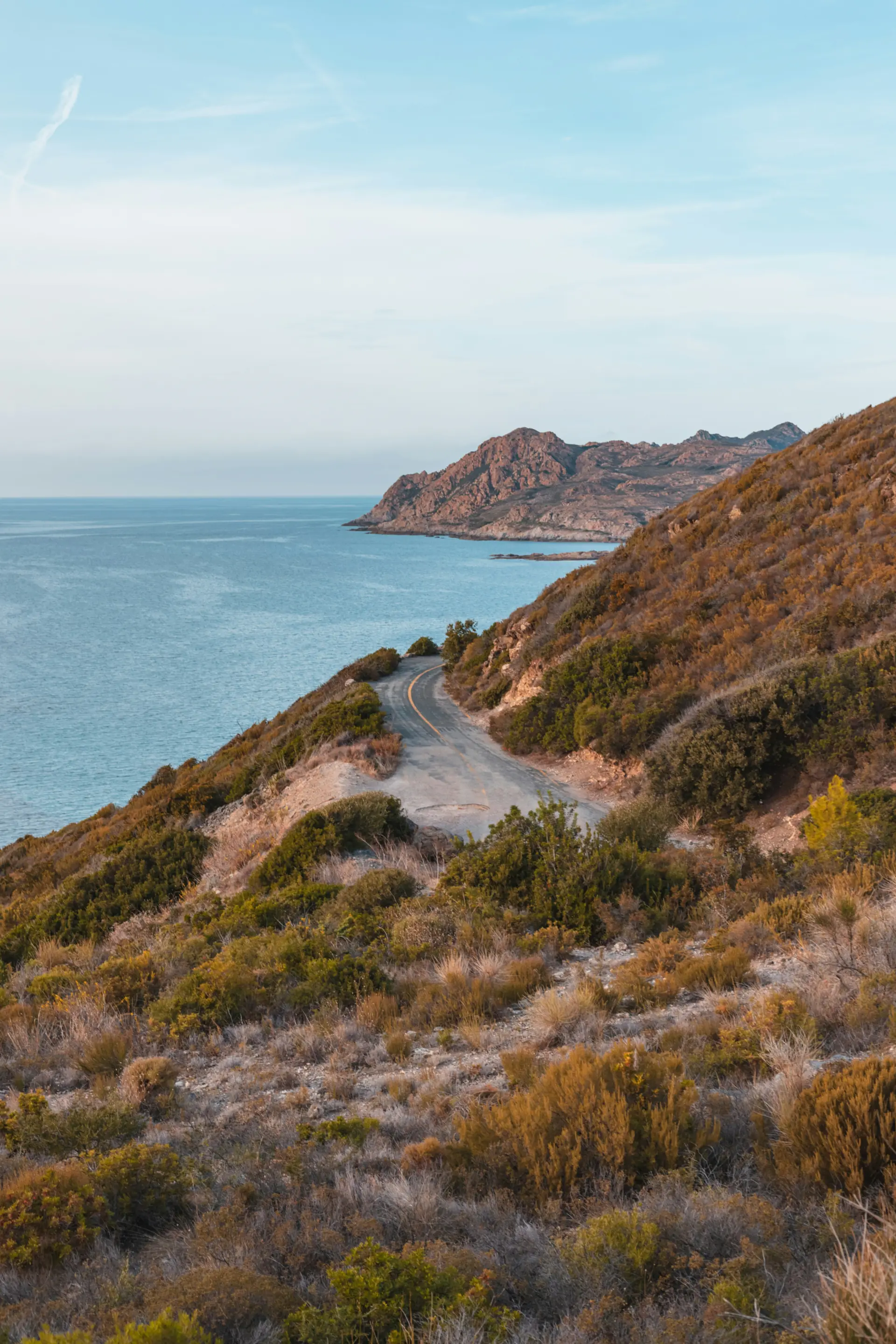 Hiking trail in the Bavella massif, South Corsica